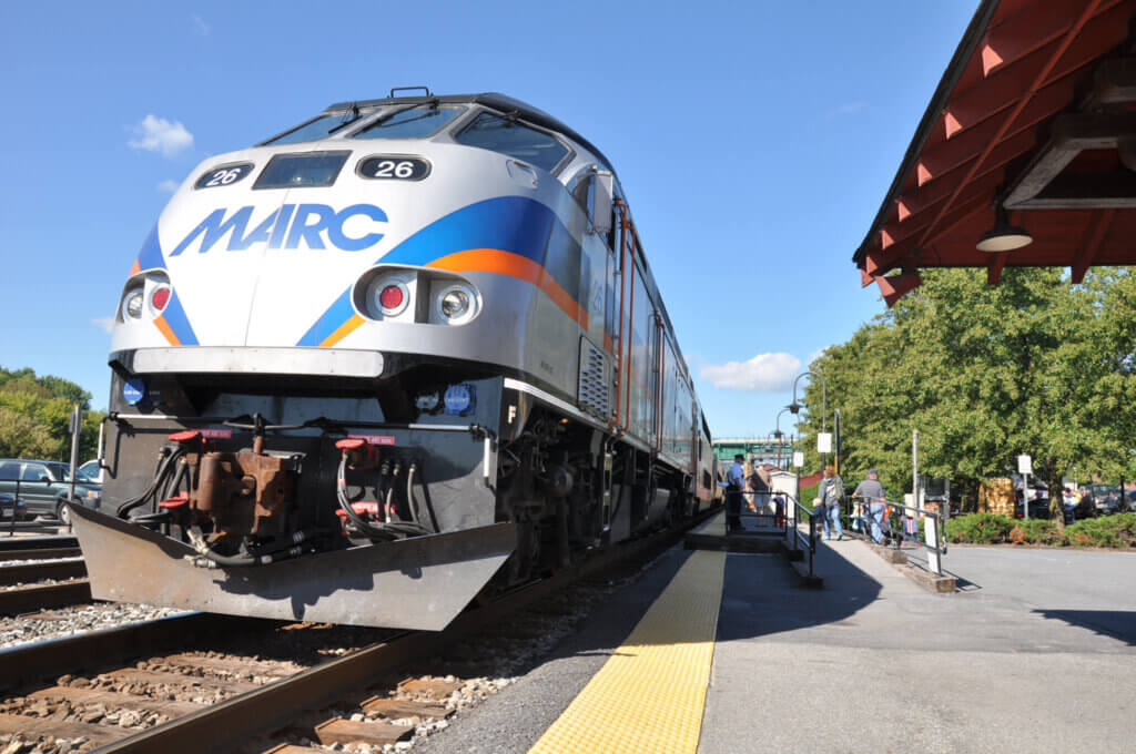 Marc Train system using GIS applications